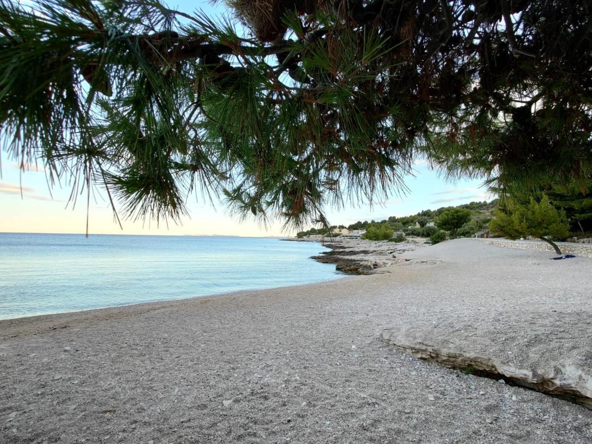 Apartments Galeb Primošten Esterno foto