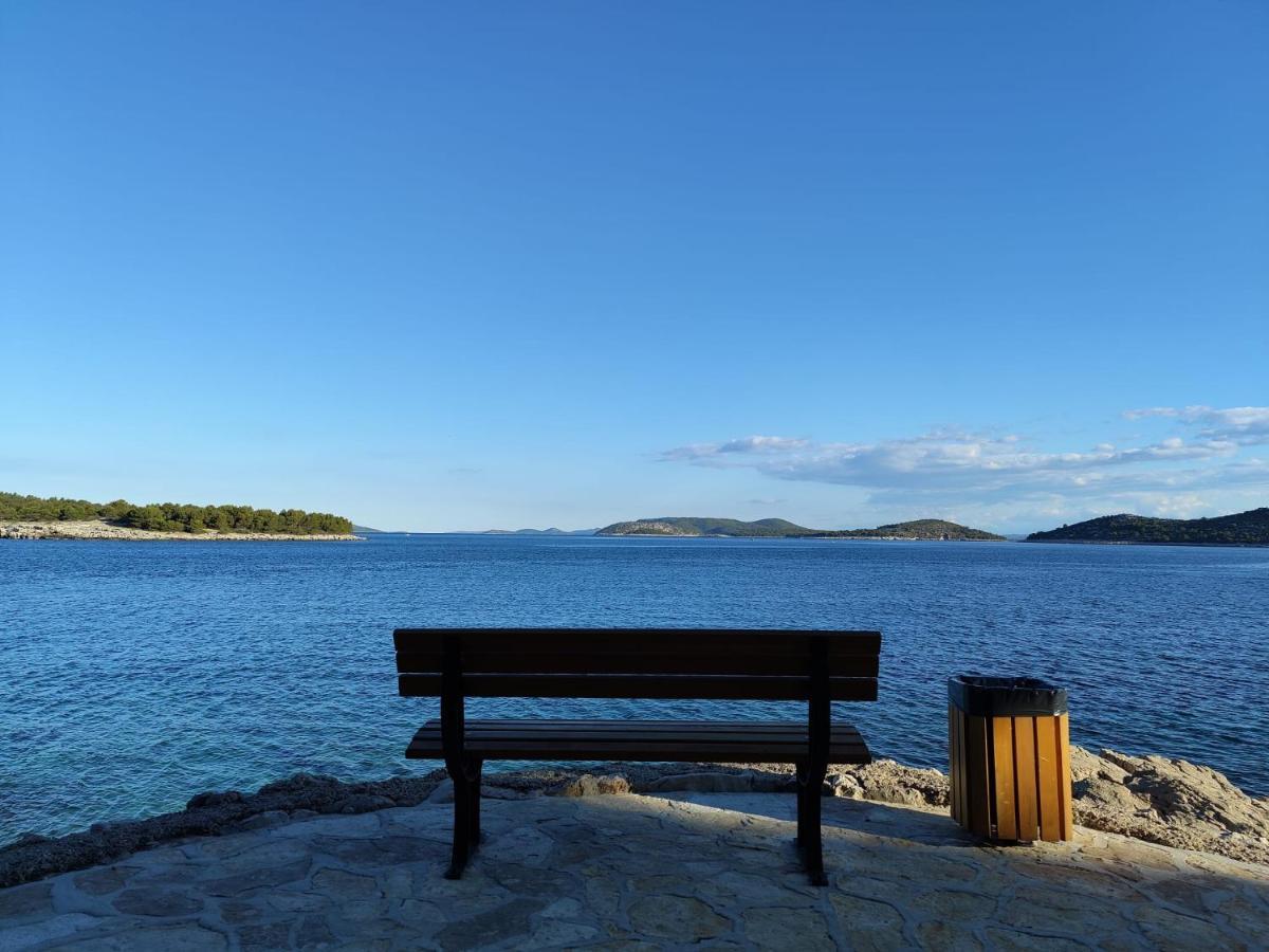 Apartments Galeb Primošten Esterno foto